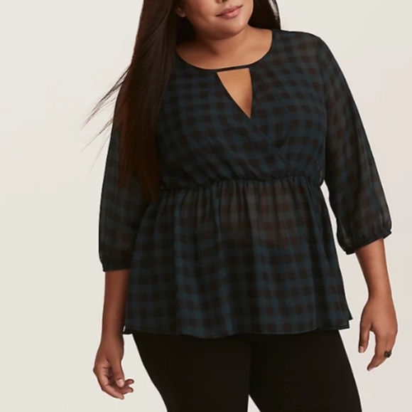 Torrid gingham size 2 surplice green peplum sheer top - Picture 1 of 9